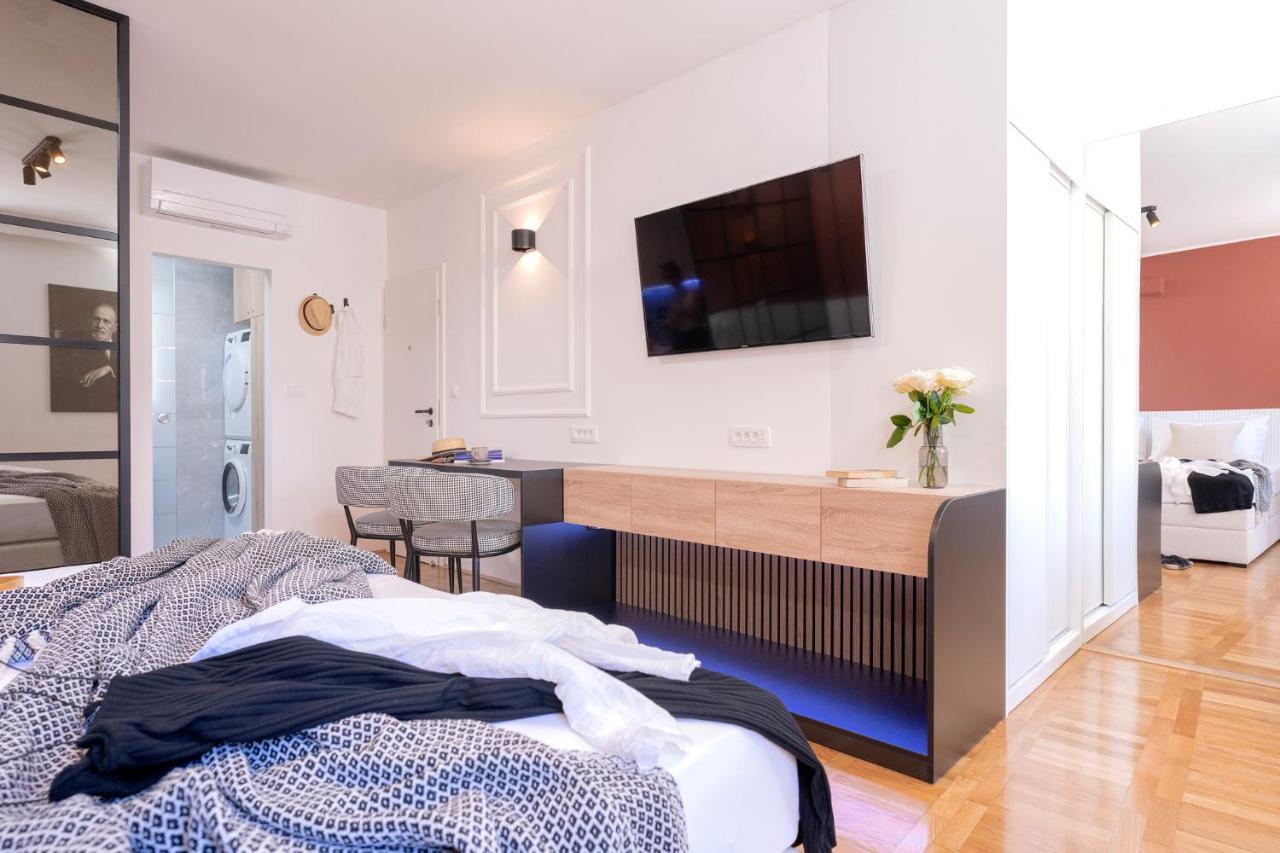 Fingerprint Central Apartment 5 Min From Center & Beach Hvar Town Extérieur photo